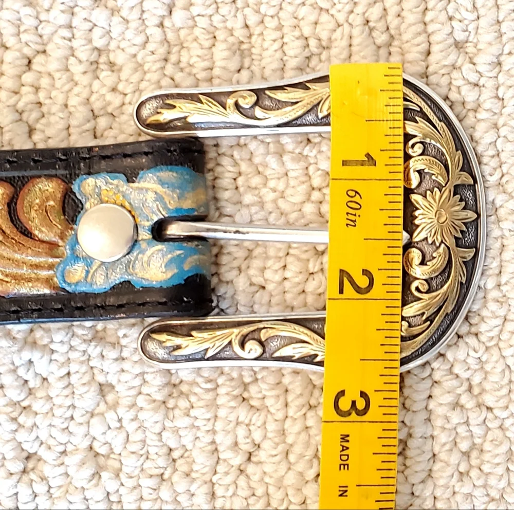 Nocona Western Leather Floral Tooled Rhinestone Stud Belt, Med, LIKE NEW